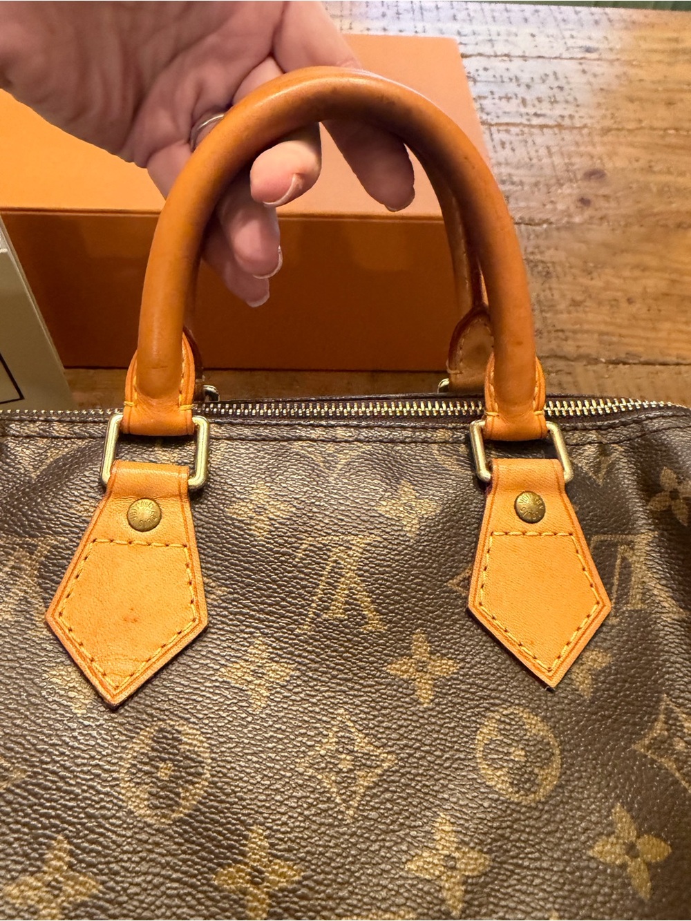 Louis Vuitton Monogram “Speedy 25” - Picture 5 of 13